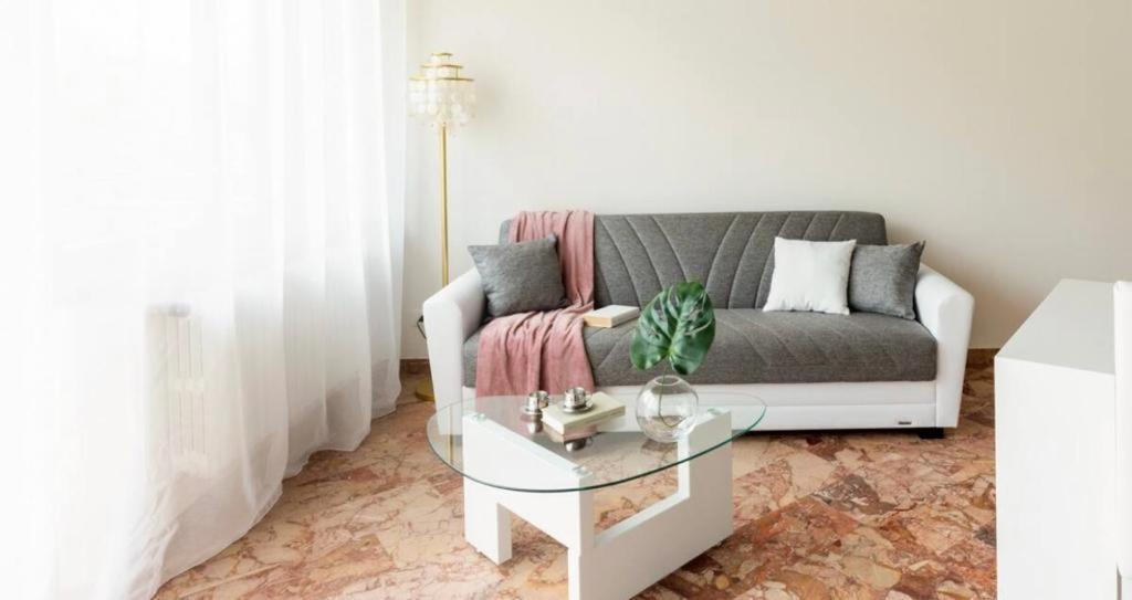 Como Diamond Apartment Lipomo Exterior foto